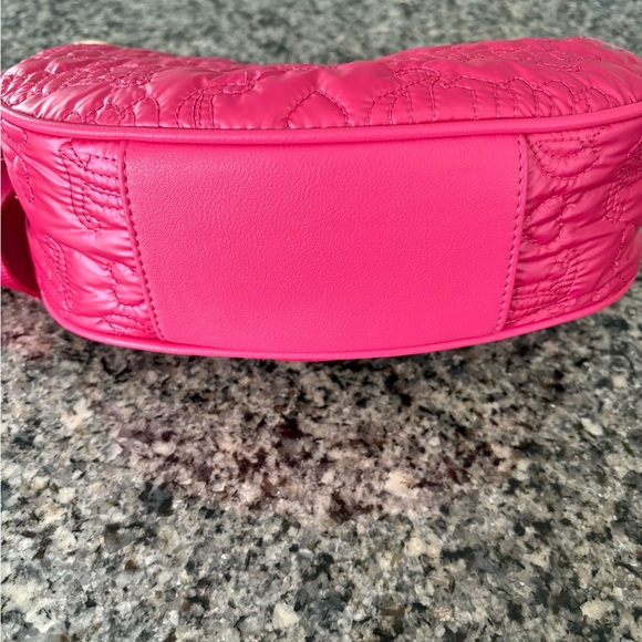 NWT- Juicy Couture puff half moon crossbody bag, color: pink flash - Picture 5 of 7